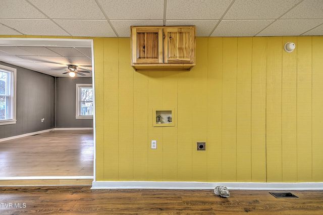 2125 Randolph Street, Bristol, VA 24201