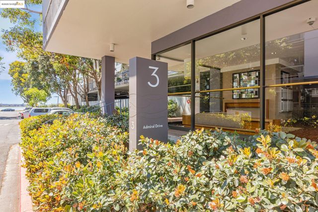 3 Admiral Drive #268, Emeryville, CA 94608
