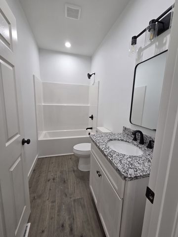 30036 Piper Road, Bon Aqua, TN 37025