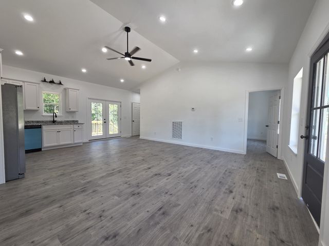 30036 Piper Road, Bon Aqua, TN 37025
