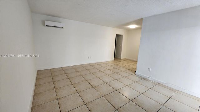 1231 Pennsylvania Ave 10, Miami Beach, FL 33139