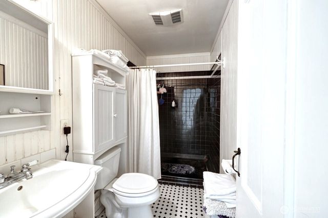 34800 J Place, Ocean Park, WA 98640