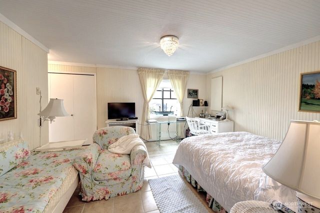 34800 J Place, Ocean Park, WA 98640