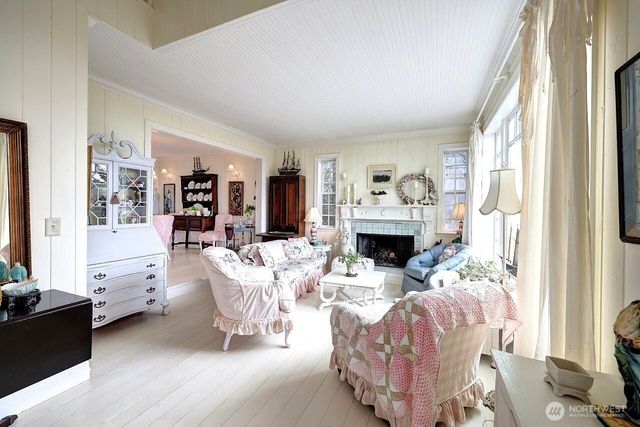 34800 J Place, Ocean Park, WA 98640