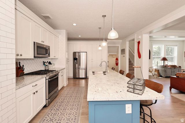 10693 S WISTFUL WAY, South Jordan, UT 84009