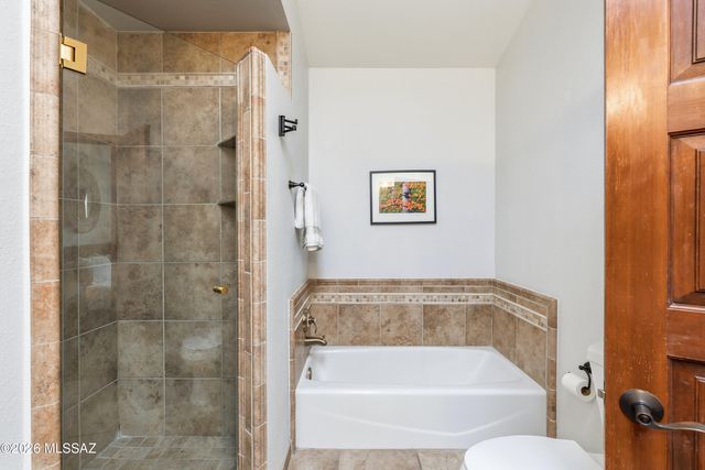 4037 E Vía Del Vireo, Tucson, AZ 85718