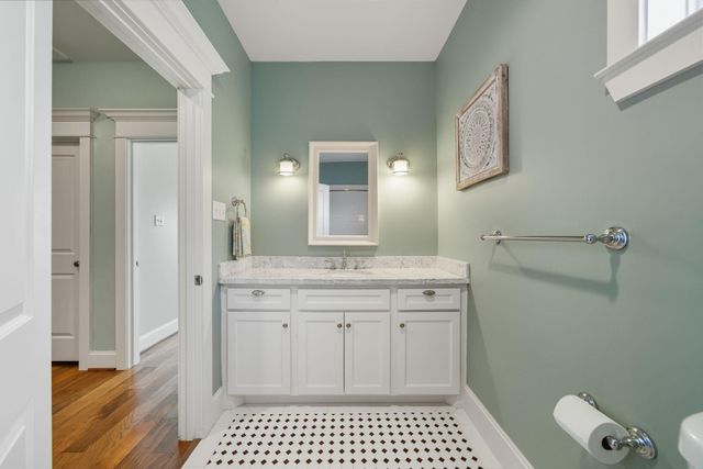 2011 Crockett Street, Houston, TX 77007