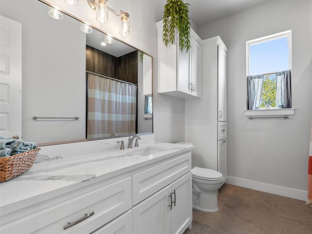 106 Pinecrest DR, Bastrop, TX 78602