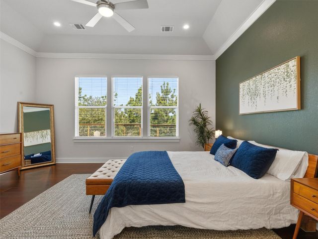 106 Pinecrest DR, Bastrop, TX 78602