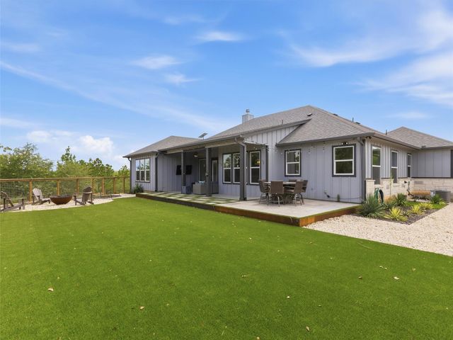 106 Pinecrest DR, Bastrop, TX 78602