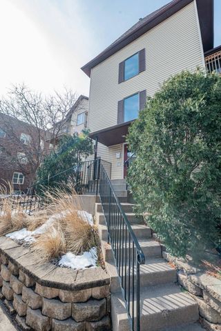 1720 3rd Avenue S 101, Minneapolis, MN 55404