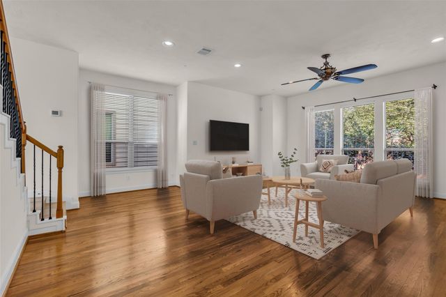 1803 Stacy Crest, Houston, TX 77008