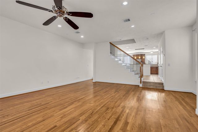 1803 Stacy Crest, Houston, TX 77008