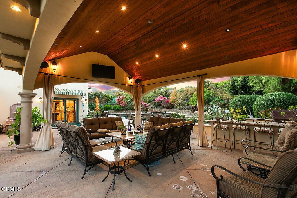 Image 2 of property listing at 10799 E Las Posas Road, Santa Rosa, CA 93012