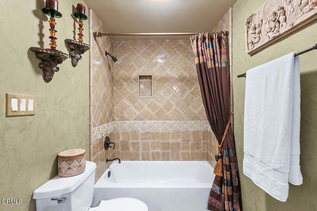 Image 42 of property listing at 10799 E Las Posas Road, Santa Rosa, CA 93012