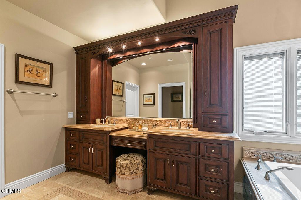 Image 56 of property listing at 10799 E Las Posas Road, Santa Rosa, CA 93012