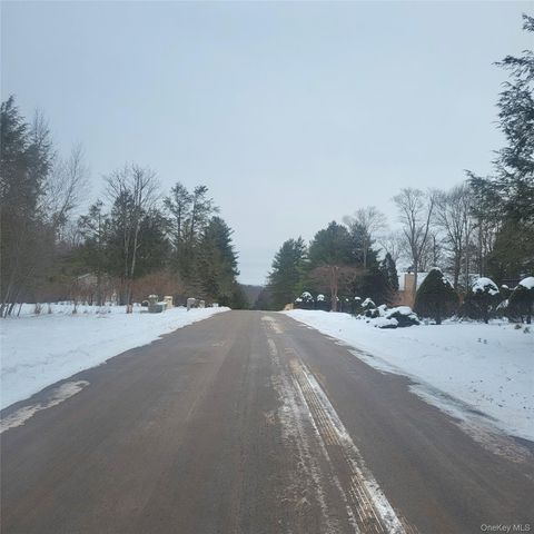 000 Roslyn Ridge Road, Mongaup Valley, NY 12720