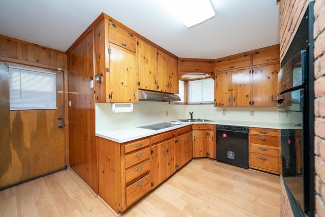 405 Hillside St., Kilgore, TX 75662