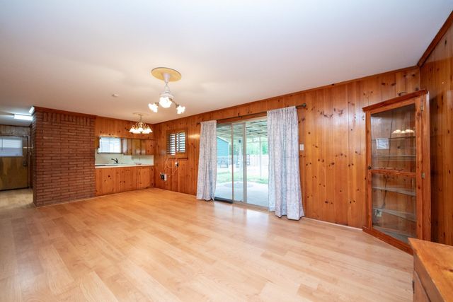 405 Hillside St., Kilgore, TX 75662