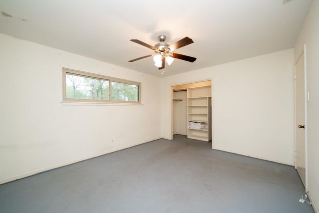 405 Hillside St., Kilgore, TX 75662