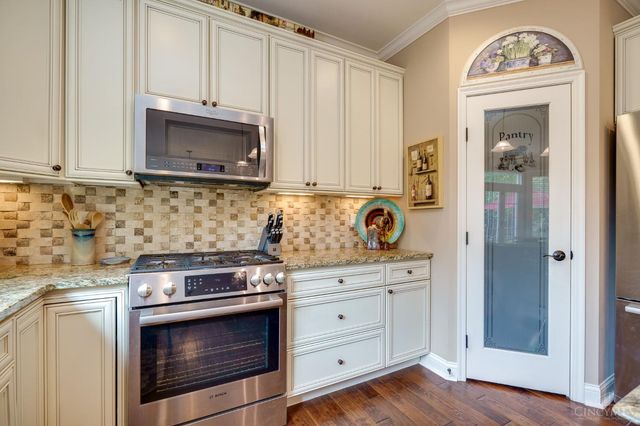 155 Clearsprings Drive, Springboro, OH 45066