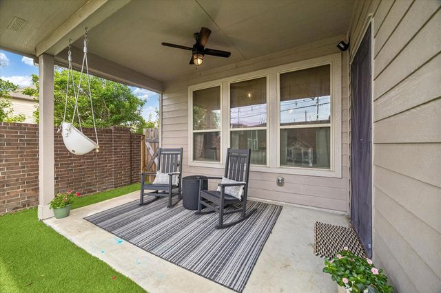 4020 Starbright Street, Houston, TX 77018