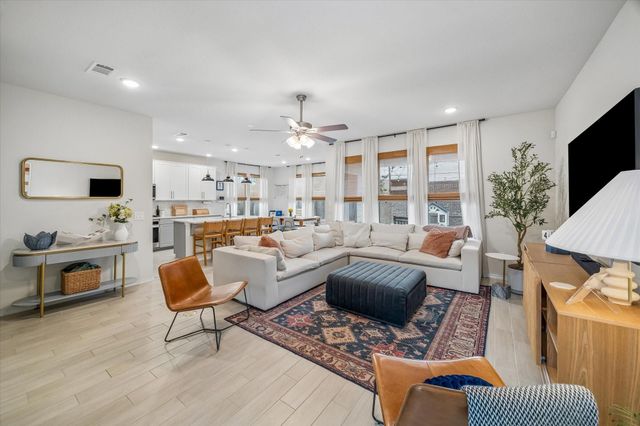 4020 Starbright Street, Houston, TX 77018