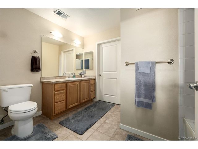 4100 Albion St 109, Denver, CO 80216