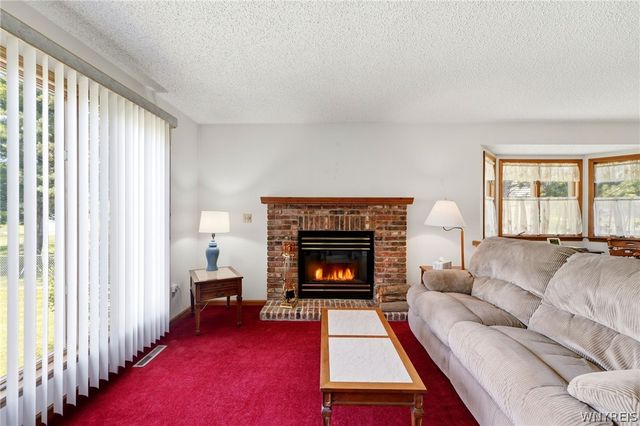 222 Warner Road, Lancaster, NY 14086