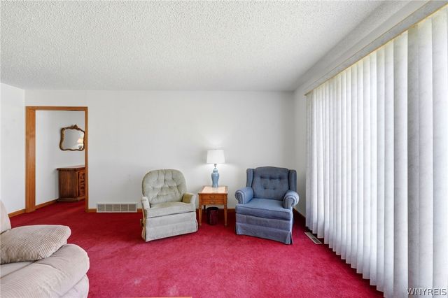 222 Warner Road, Lancaster, NY 14086