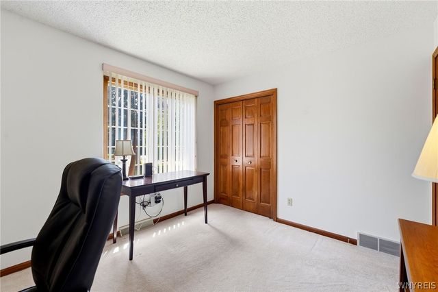 222 Warner Road, Lancaster, NY 14086