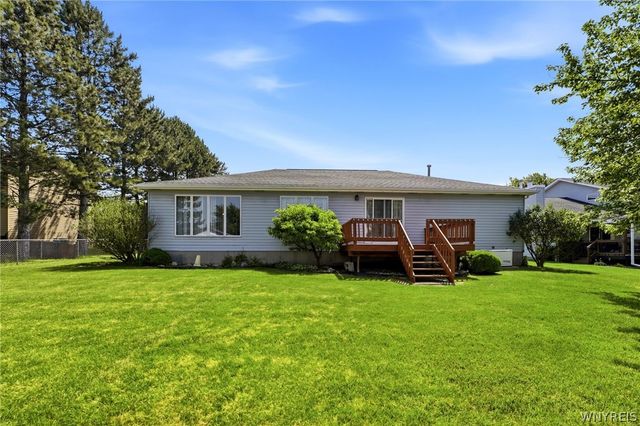 222 Warner Road, Lancaster, NY 14086