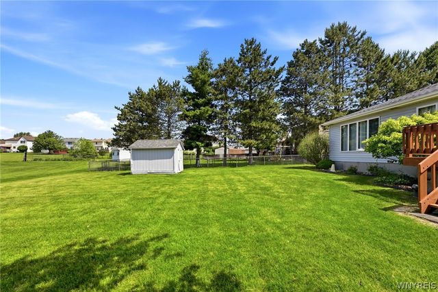 222 Warner Road, Lancaster, NY 14086