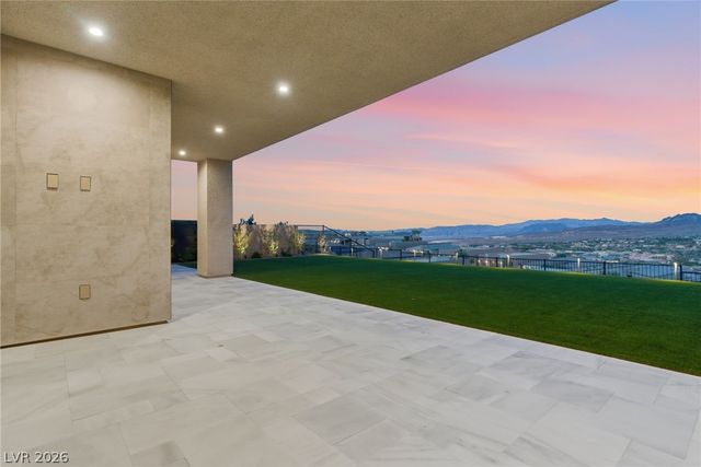 38 Sand Star Lane, Henderson, NV 89011