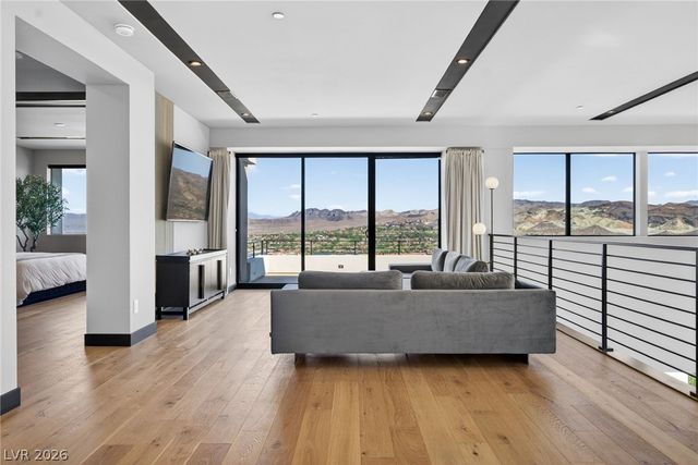 38 Sand Star Lane, Henderson, NV 89011