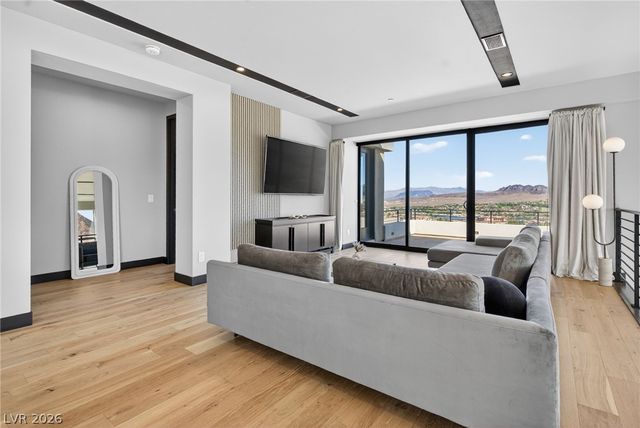 38 Sand Star Lane, Henderson, NV 89011