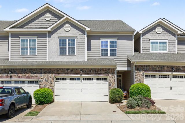 2020 Cramer Place Court, Cramerton, NC 28032