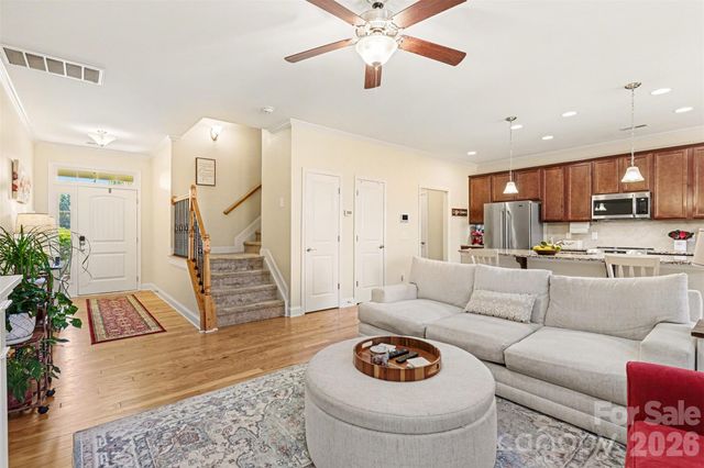 2020 Cramer Place Court, Cramerton, NC 28032