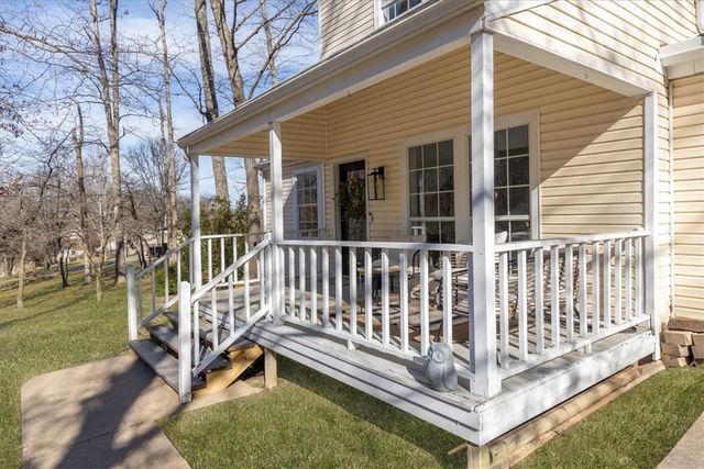 12924 Douglas Lane, Rogers, AR 72756