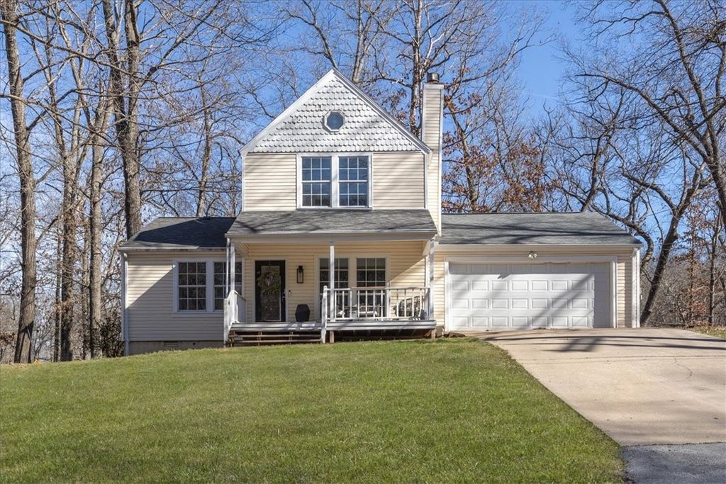 12924 Douglas Lane, Rogers, AR 72756