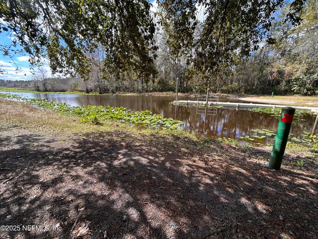 100 KENWOOD BOAT RAMP Road, Interlachen, FL 32148