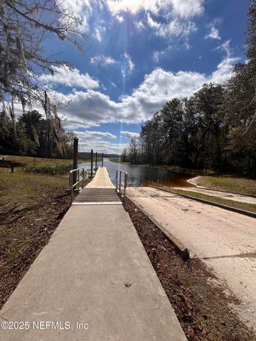 100 KENWOOD BOAT RAMP Road, Interlachen, FL 32148