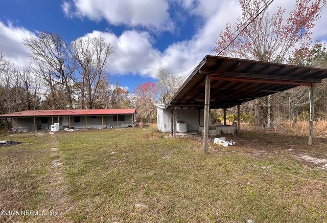 100 KENWOOD BOAT RAMP Road, Interlachen, FL 32148