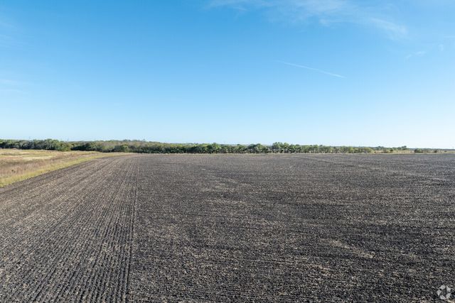1229 HCR-3112, Abbott, TX 76621