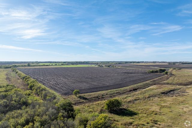 1229 HCR-3112, Abbott, TX 76621