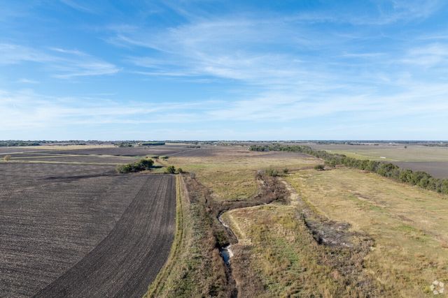 1229 HCR-3112, Abbott, TX 76621