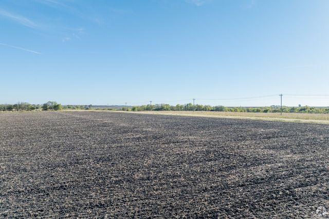 1229 HCR-3112, Abbott, TX 76621
