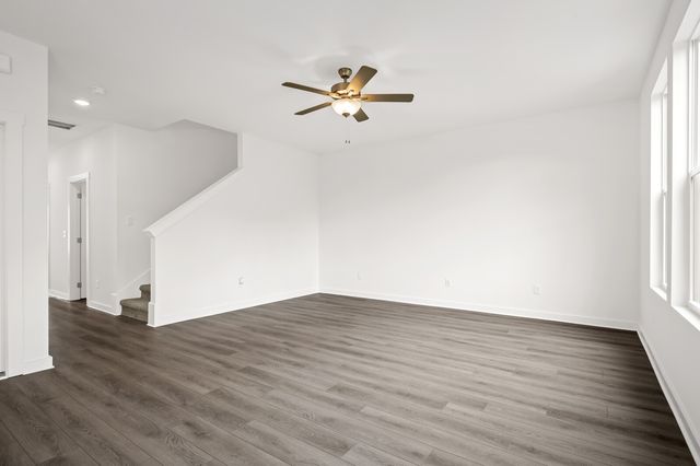 8004 Netterfield Drive, White House, TN 37188
