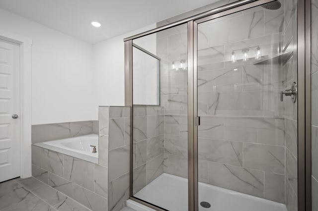 8004 Netterfield Drive, White House, TN 37188