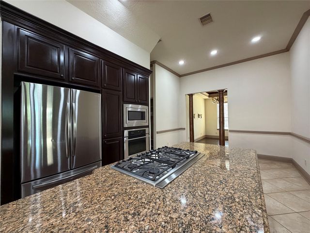 6223 Duke Trail Lane, Sugar Land, TX 77479